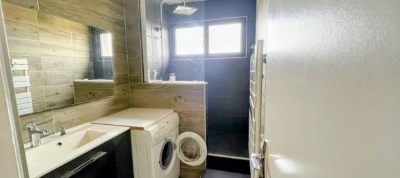 4 Schlafzimmer Haus in Vire, France, Nr. 362010 8