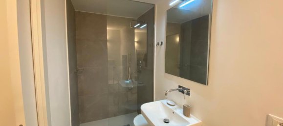 2 rooms Apartment in Milan, Italy No. 316962 13