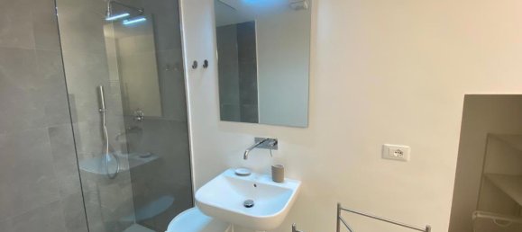 2 rooms Apartment in Milan, Italy No. 316962 12