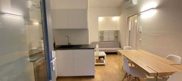 2 rooms Apartment in Milan, Italy No. 316962 3