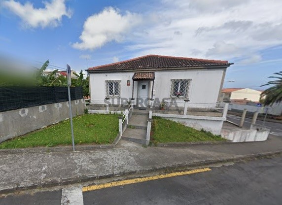 3 bedrooms Apartment in Ponta Delgada, Portugal No. 349816