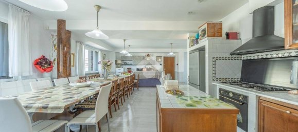 1 Schlafzimmer Wohnung in Rome, Italy, Nr. 267850 3