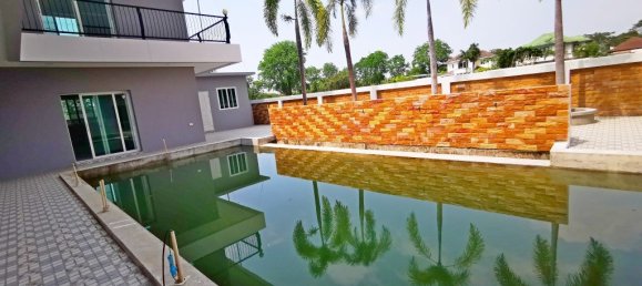 5 bedrooms Cafe / restaurant in Pattaya, Thailand No. 373 22