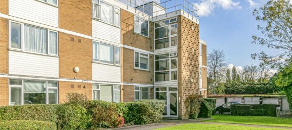 2 bedrooms Apartment in Borehamwood, United Kingdom No. 6727 2