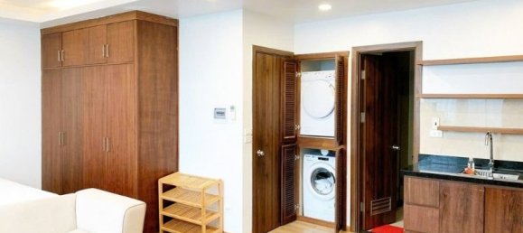 Studio in Tay Ho, Vietnam No. 9839 5