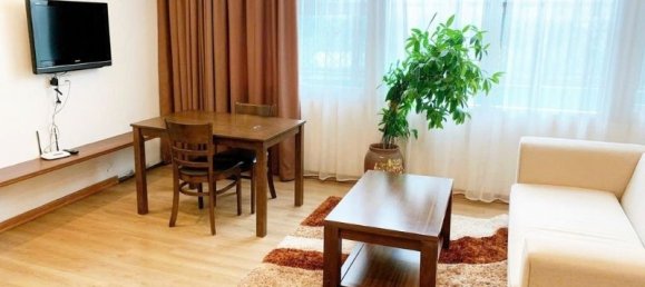 Studio in Tay Ho, Vietnam No. 9839 3