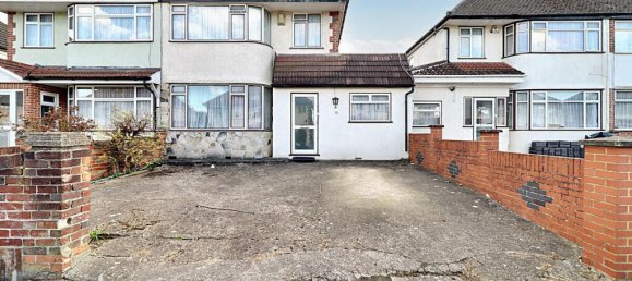 4 bedrooms House in Hayes, United Kingdom No. 5039 2