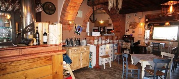 Коммерческая недвижимость с 2 комнатами в Кастаньето Кардуччи, Италия № 35729 13