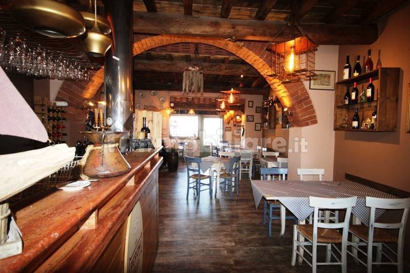 Коммерческая недвижимость с 2 комнатами в Кастаньето Кардуччи, Италия № 35729