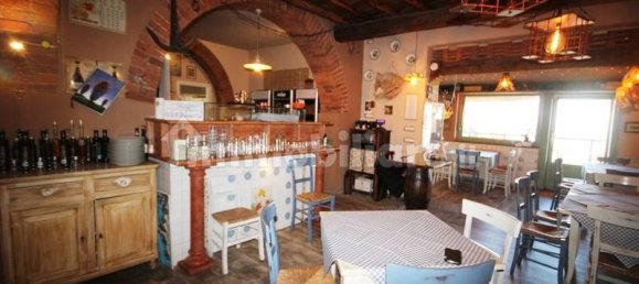 Коммерческая недвижимость с 2 комнатами в Кастаньето Кардуччи, Италия № 35729 18