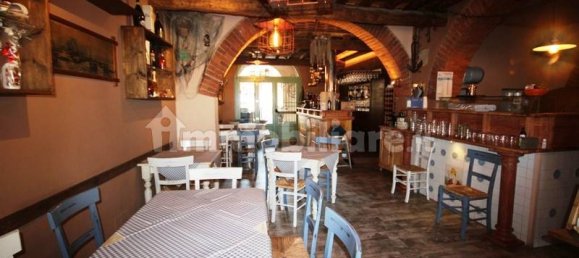 Коммерческая недвижимость с 2 комнатами в Кастаньето Кардуччи, Италия № 35729 12