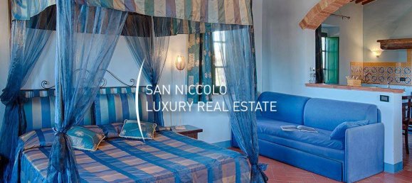 12 bedrooms House in Casole d'Elsa, Italy No. 193216 17