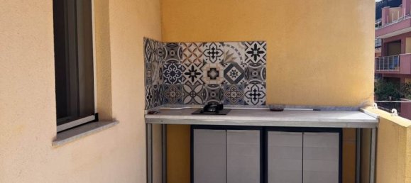 Квартира с 5 спальнями в Фикарацци, Италия № 311054 18