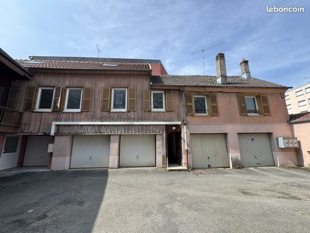  Parking in Belfort, France No. 302860