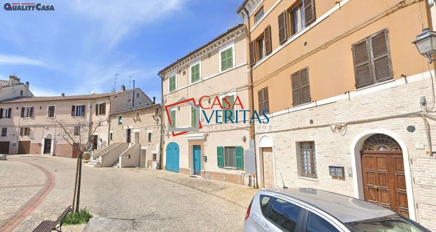 3 chambres Appartement à Camerata Picena, Italy No. 327864