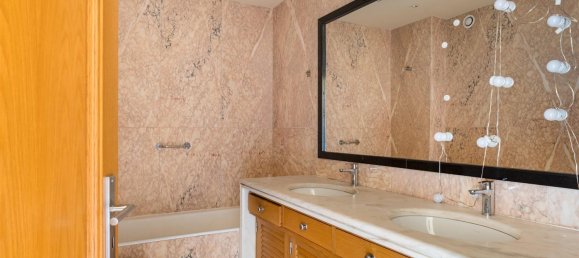 5 chambres Duplex à Porto, Portugal No. 117071 16