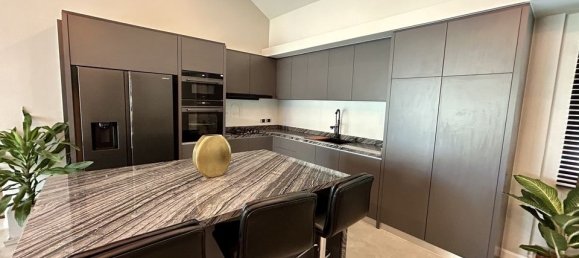 4 bedrooms Cafe / restaurant in Pattaya, Thailand No. 12793 11