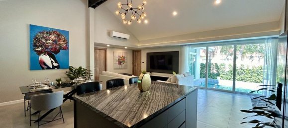 4 bedrooms Cafe / restaurant in Pattaya, Thailand No. 12793 7