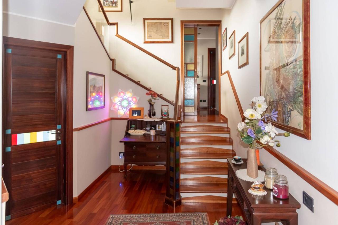 5 rooms Villa in Taranto, Italy No. 155007