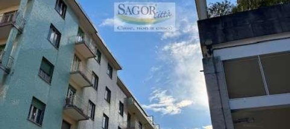 8 rooms Apartment in Pinerolo, Italy No. 2476 11