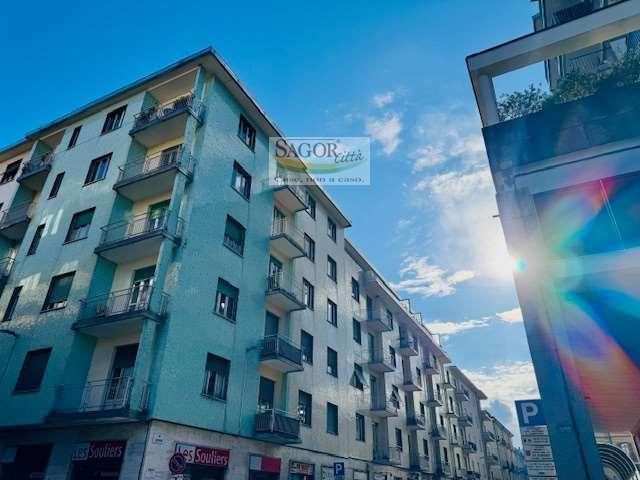 8 rooms Apartment in Pinerolo, Italy No. 2476