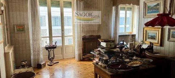 8 rooms Apartment in Pinerolo, Italy No. 2476 4