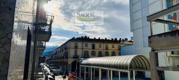 8 rooms Apartment in Pinerolo, Italy No. 2476 12