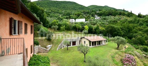7 bedrooms Villa in Gardone Riviera, Italy No. 126045 42