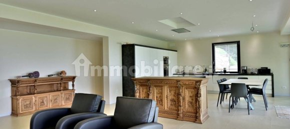 7 bedrooms Villa in Gardone Riviera, Italy No. 126045 31
