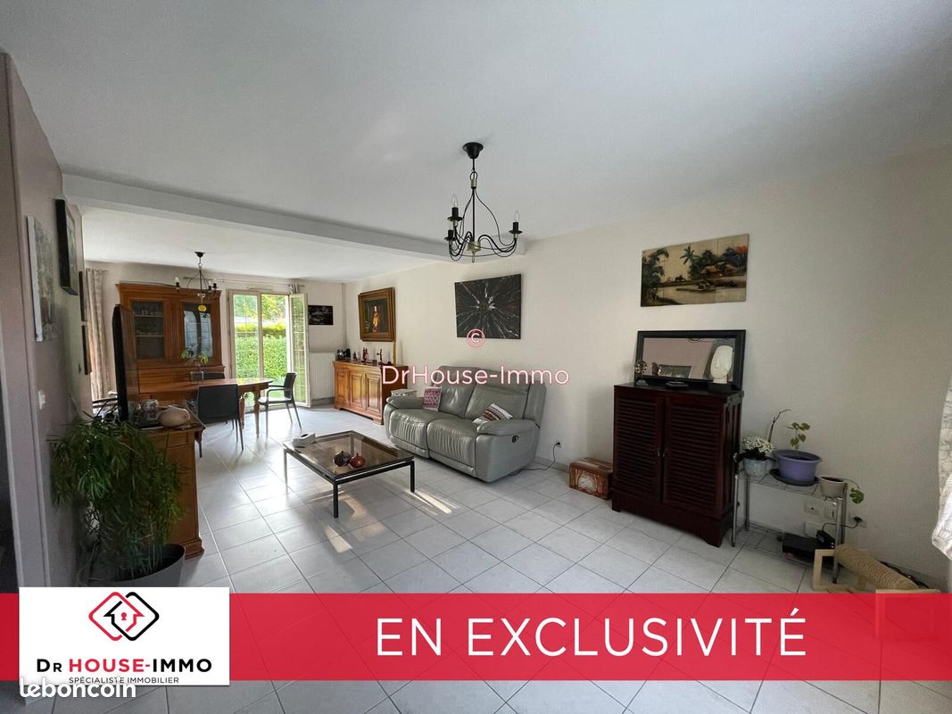 3 Schlafzimmer Haus in Limay, France, Nr. 177855