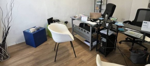 2-Zimmer Gewerbliche Immobilie in Pinerolo, Italy, Nr. 84369 5