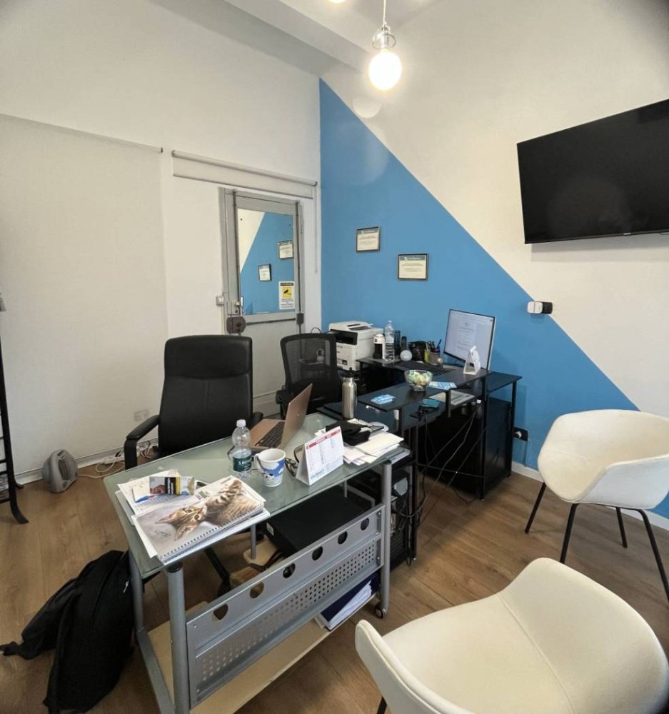 2-Zimmer Gewerbliche Immobilie in Pinerolo, Italy, Nr. 84369