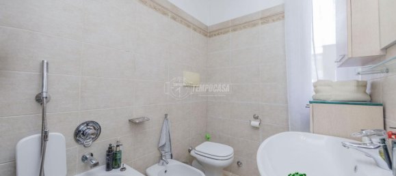 4-salle Appartement à Piacenza, Italy No. 23436 13