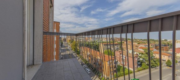 4-salle Appartement à Piacenza, Italy No. 23436 17