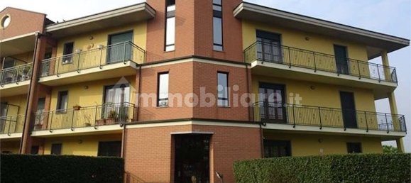 2 bedrooms Apartment in Sommariva del Bosco, Italy No. 272287 2