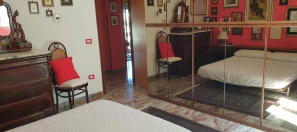 5 bedrooms Apartment in Rogliano, Italy No. 319745 15