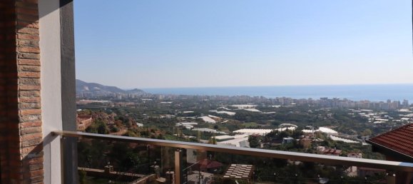 Villa 4+2 in Kestel, Turkey No. 7822 6