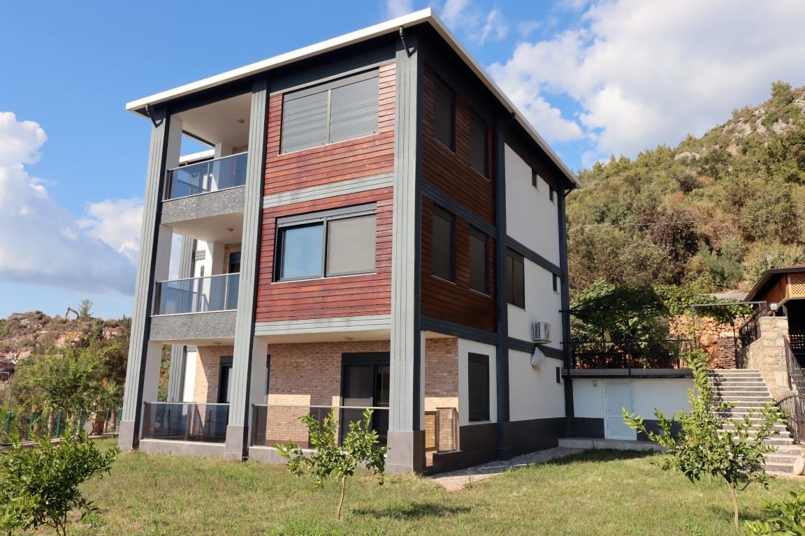 Villa 4+2 in Kestel, Turkey No. 7822