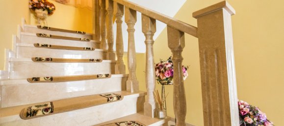 3 bedrooms Villa in Punta Prima, Spain No. 8615 2