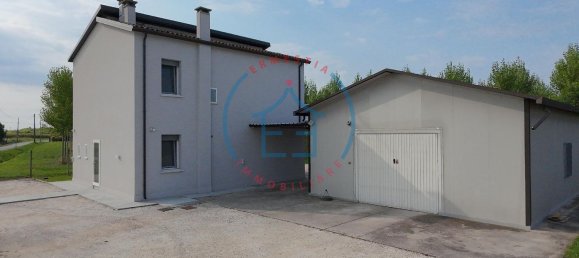 7 غرف نوم فيلا في Merlara, Italy رقم 327514 6