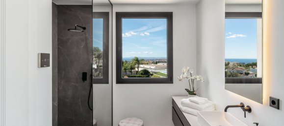 6 bedrooms Villa in Benahavis, Spain No. 49794 43