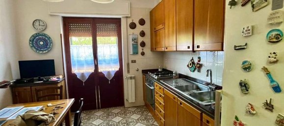 2 bedrooms Apartment in Palermo, Italy No. 322003 5