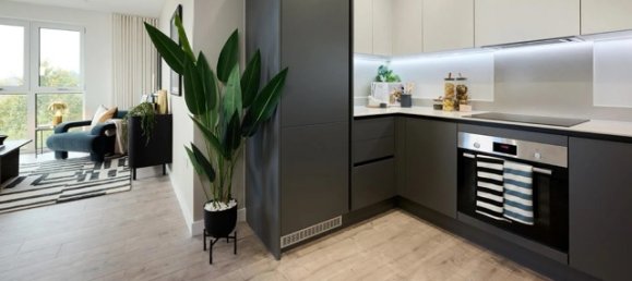 Studio in Watford, United Kingdom No. 3312 15