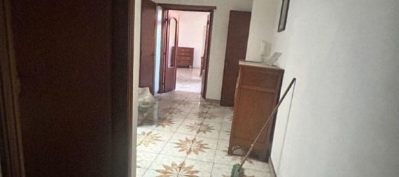 4 rooms House in Paternò, Italy No. 259720 30