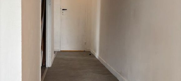 2 bedrooms Apartment in Doullens, France No. 280109 4