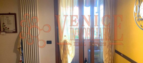 2 bedrooms Duplex in Pianiga, Italy No. 105961 4