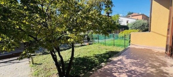 4 bedrooms House in Como, Italy No. 362327 6