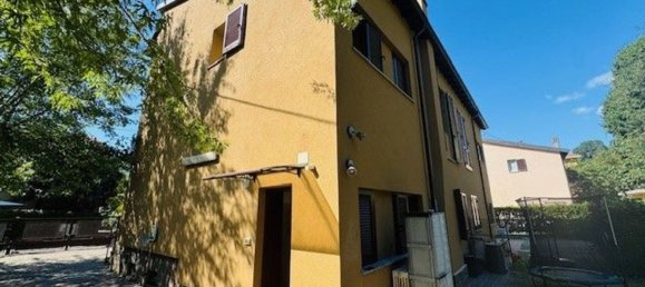 4 bedrooms House in Como, Italy No. 362327 5