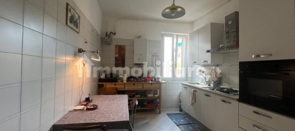 1 bedroom Apartment in Rome, Italy No. 323639 4