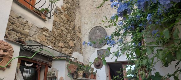 5 rooms Castles in Fosdinovo, Italy No. 163733 36